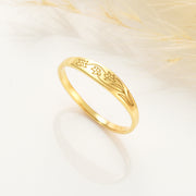 Engraved Birthflower Ring