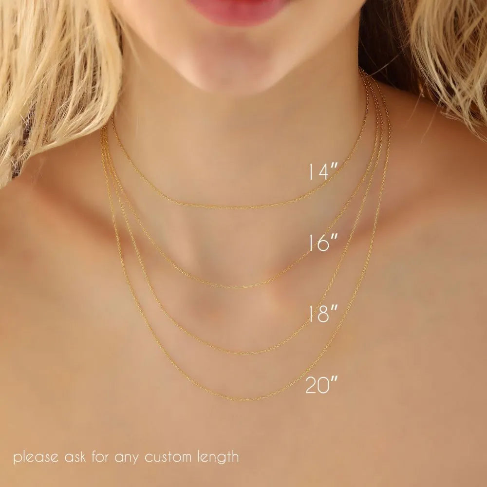 Chain lengths guide image: Necklace chains of different lengths displayed on a mannequin neck.