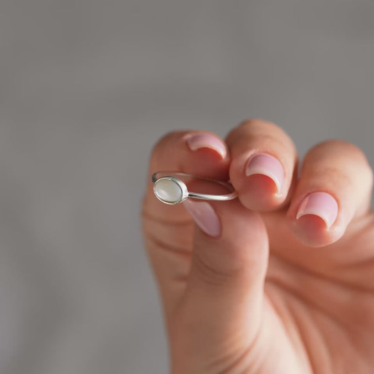 Close-up of Natural Oval Moon Stone Ring II – Gold Filled Moonstone Jewelry Piece