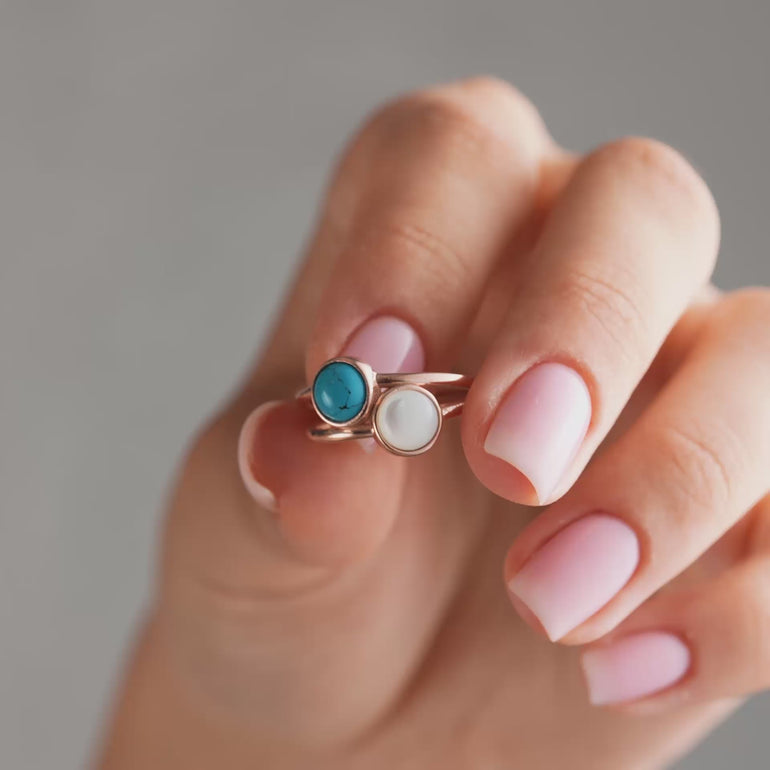Lyphiyes Turquoise and Moonstone Rings Close-up – Sterling Silver Gemstone Jewelry